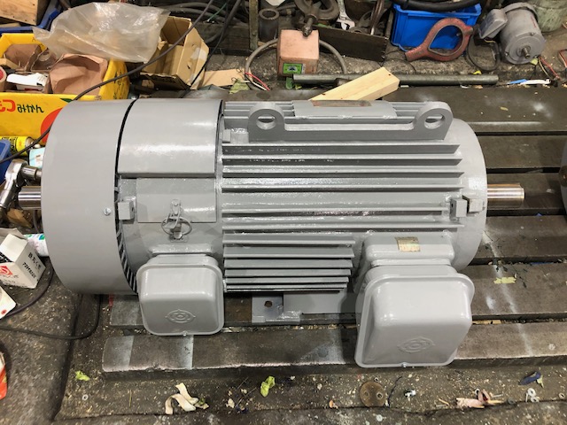 モーター／クレーンモーター／新JEM - 30KW 6P 200/400V 225M